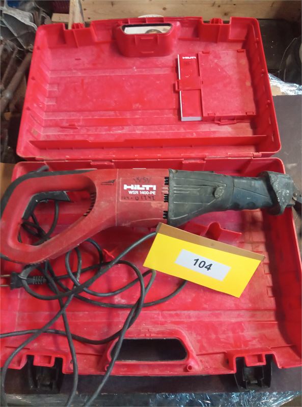 HILTI bajonetsav 1400w