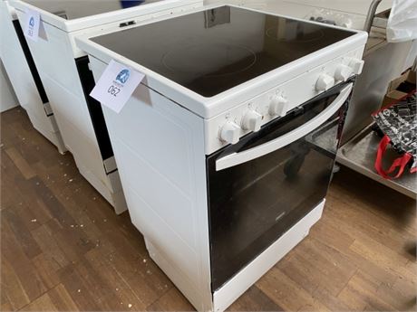 Ovn med keramisk kogeplade, Zanussi ZCV65000WA